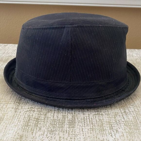 Peter Grimm Black Pin Stripes Fedora Hat Size Small-Medium. EUC! - Picture 5 of 7